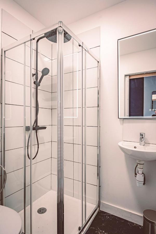 La Suite - Paisible et à deux pas de la gare Reims Extérieur photo