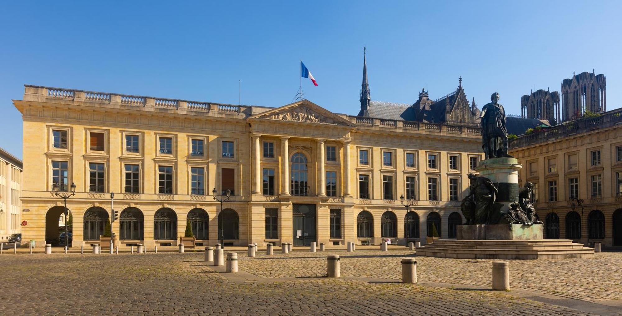 La Suite - Paisible et à deux pas de la gare Reims Extérieur photo
