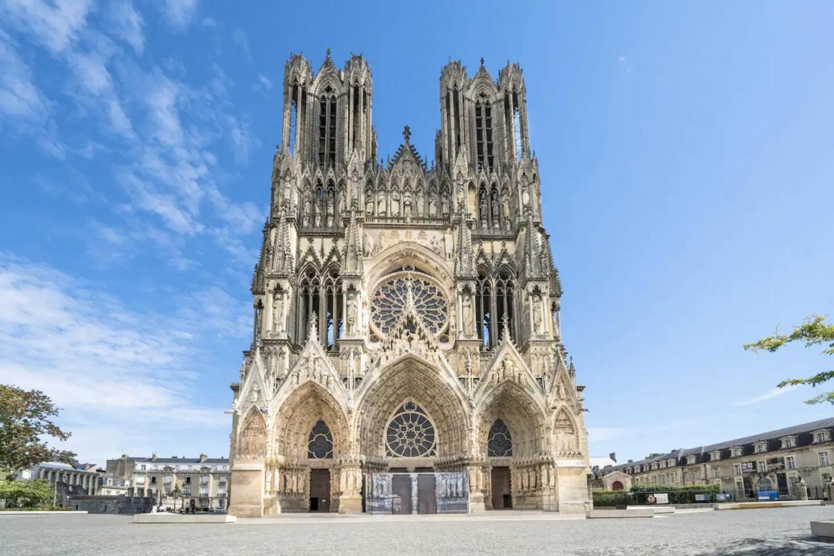 La Suite - Paisible et à deux pas de la gare Reims Extérieur photo